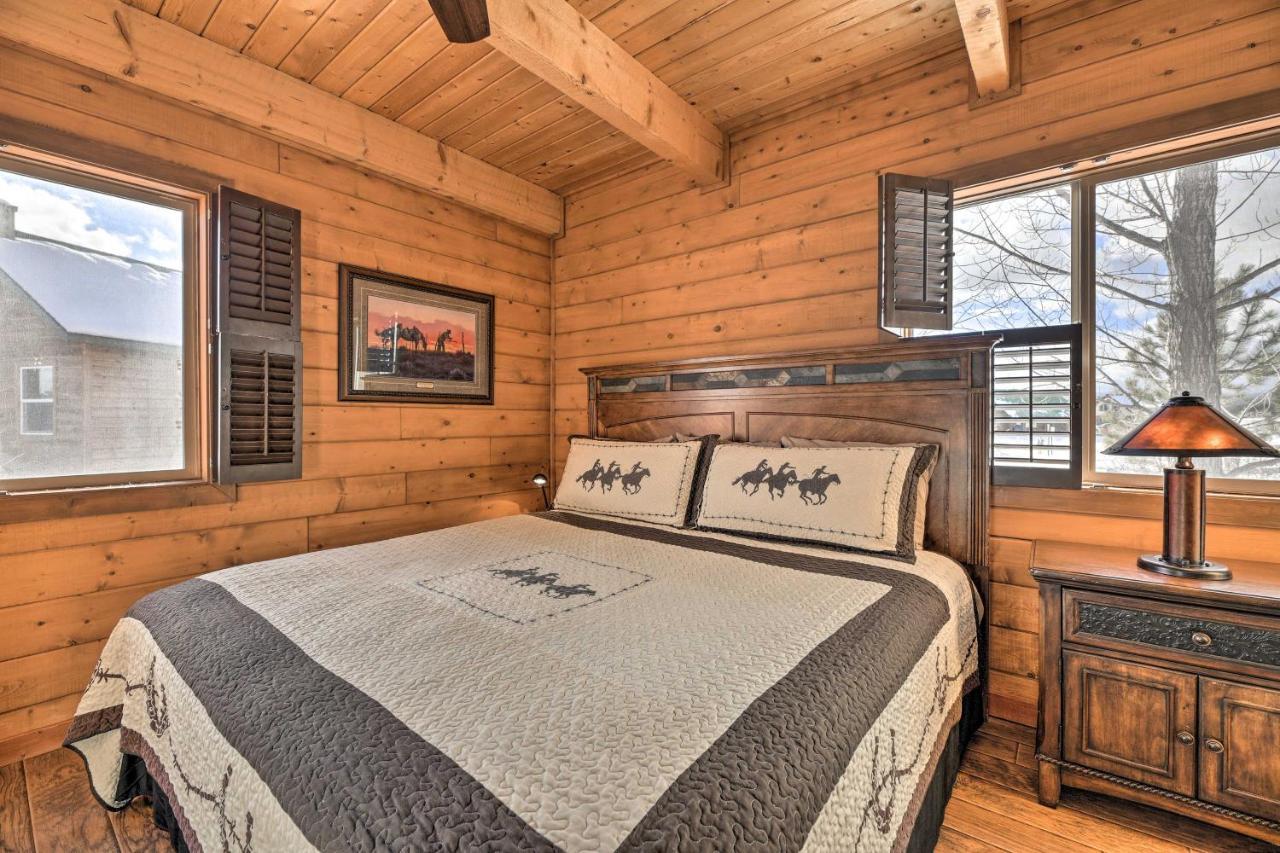 Rustic Village Lake Cabin Escape With Deck And Grill! Пагоса Спрингс Екстериор снимка